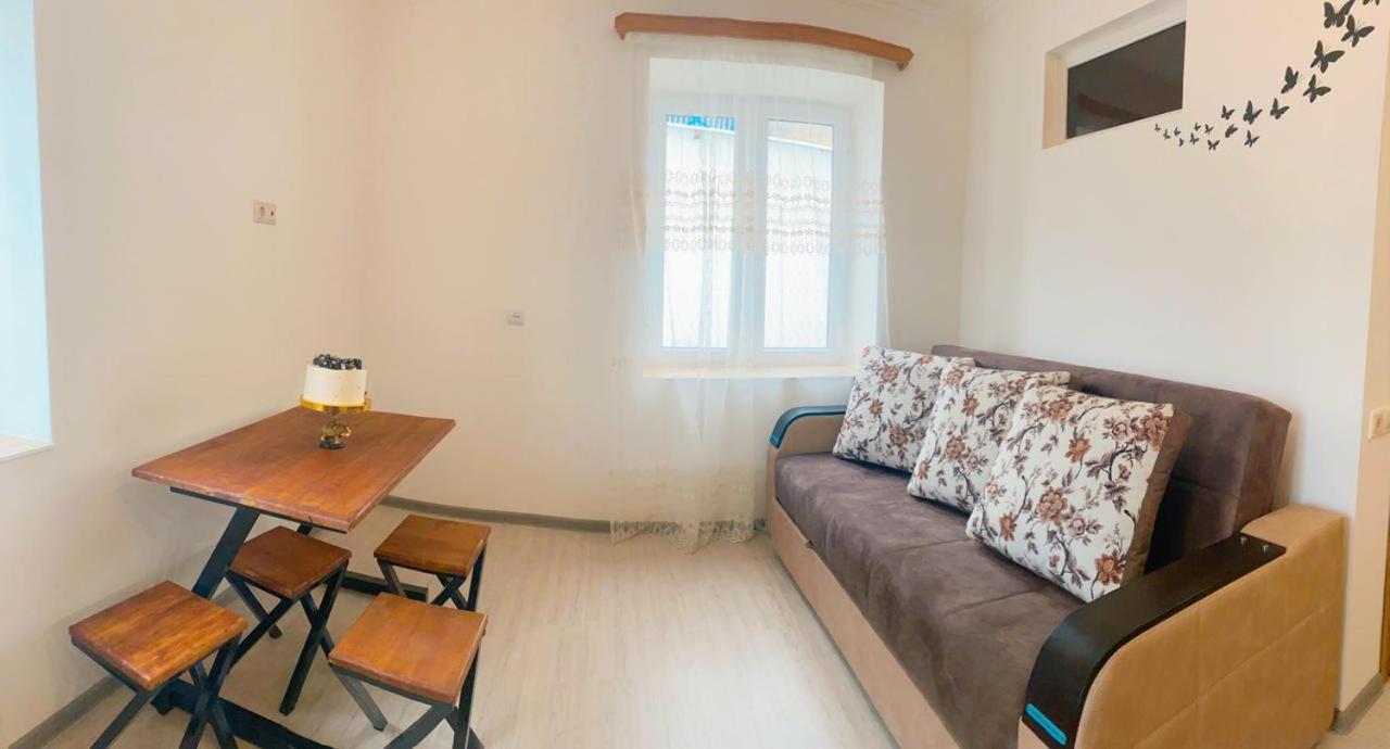 Green Garden B&B Dilijan Ngoại thất bức ảnh