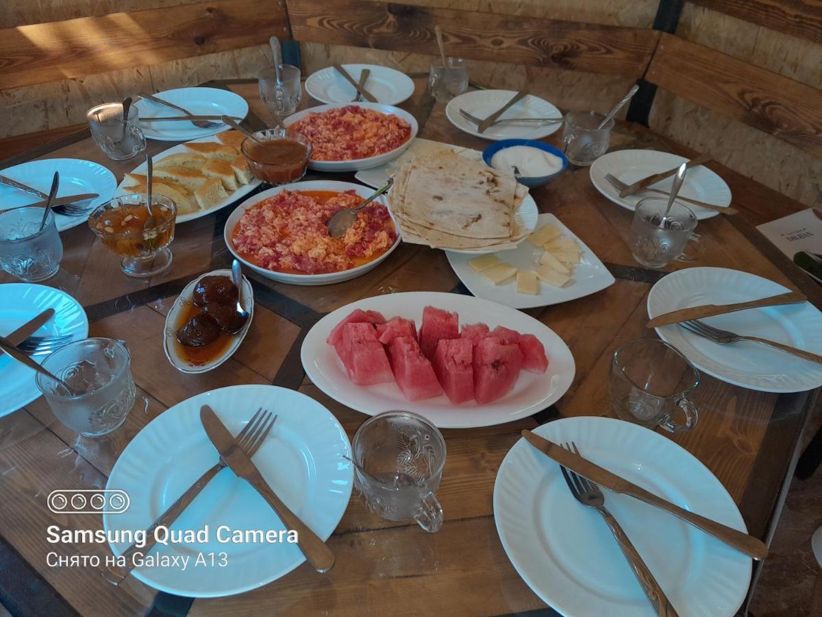 Green Garden B&B Dilijan Ngoại thất bức ảnh