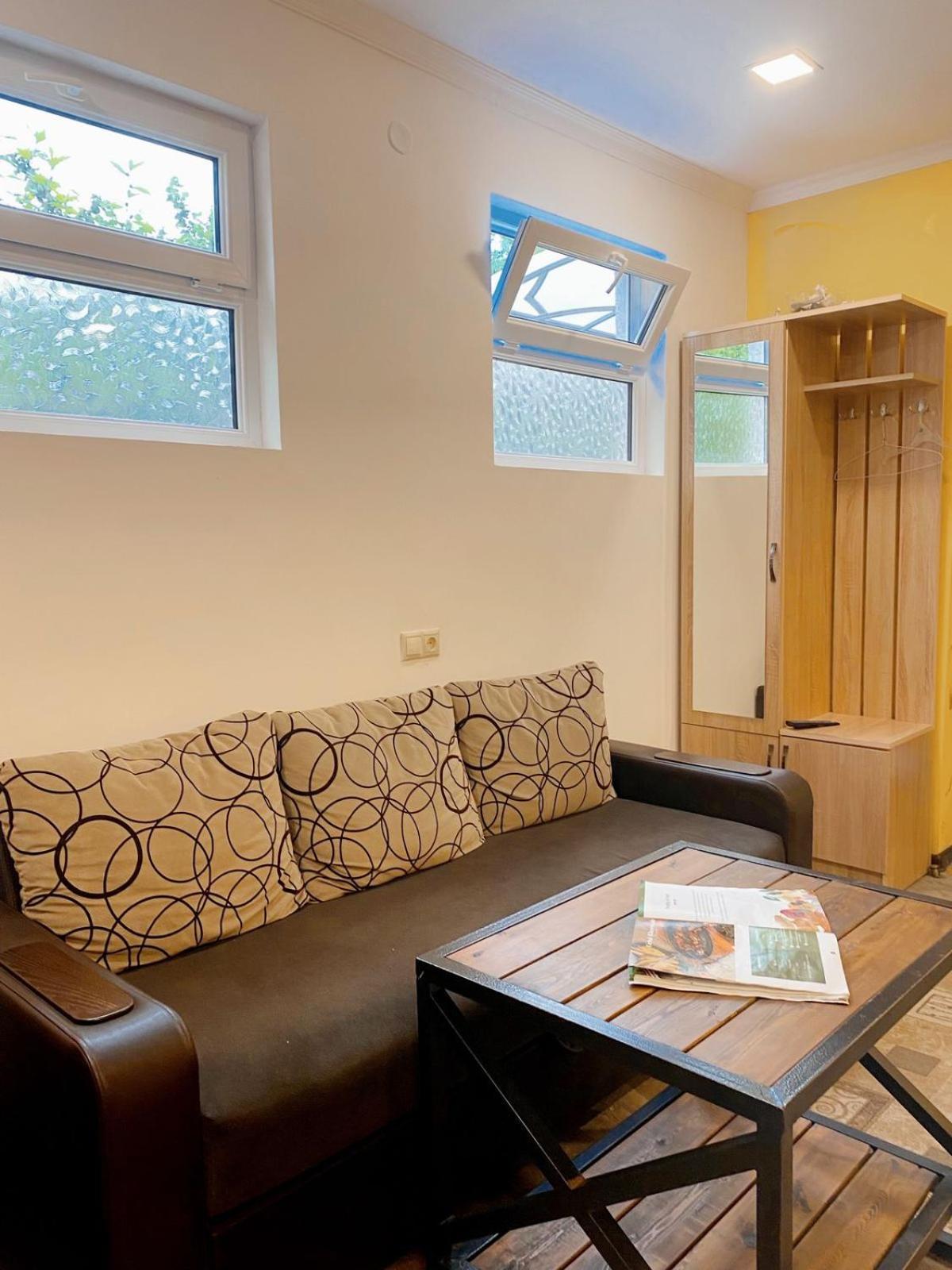 Green Garden B&B Dilijan Ngoại thất bức ảnh